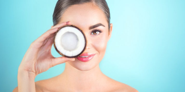 Hausmittel fuer perfekte Augenbrauen