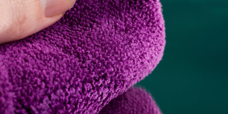 Haarglaettungsmethode absorbierendes Handtuch